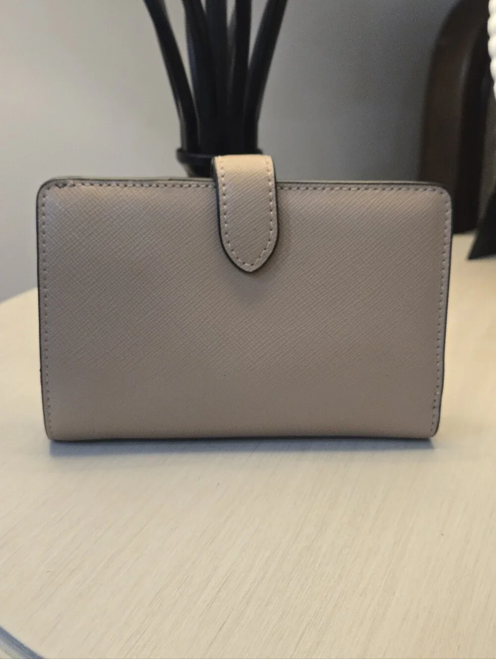 Kate Spade New York Madison Medium Compact Bifold Wallet